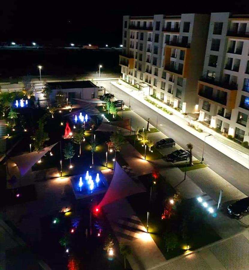 Apartamento Estival Studio By Onix Blue Mamaia Nord Năvodari Exterior foto