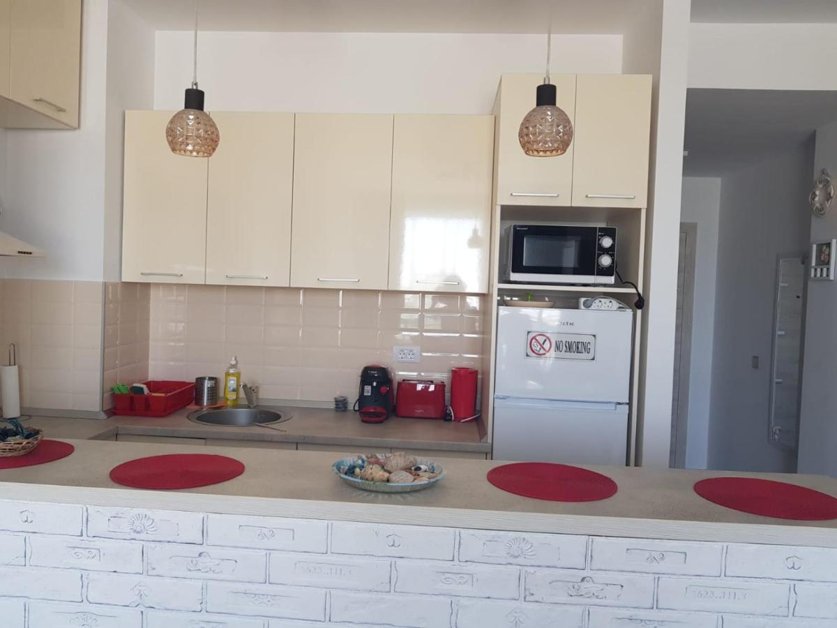 Apartamento Estival Studio By Onix Blue Mamaia Nord Năvodari Exterior foto